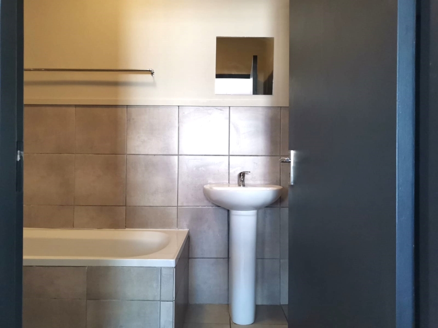 2 Bedroom Property for Sale in Belhar Western Cape